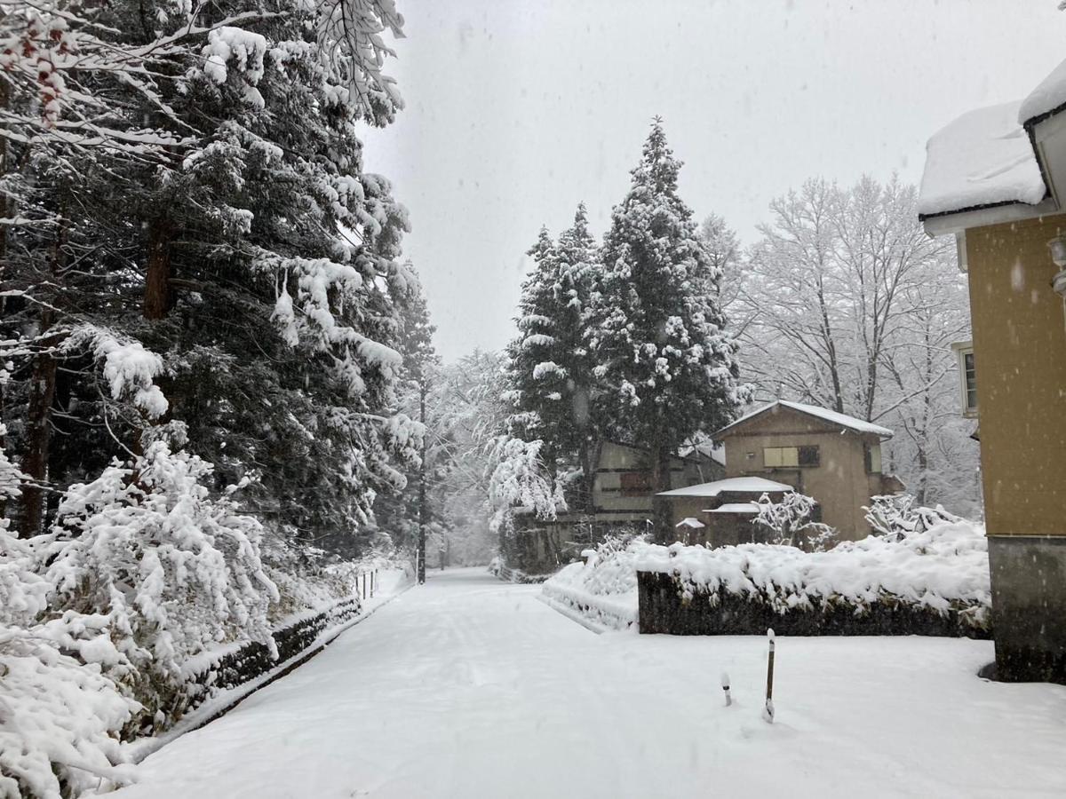 一棟貸切 森のお風呂とアウトドアサウナ 日光雪月花 Villa ภายนอก รูปภาพ